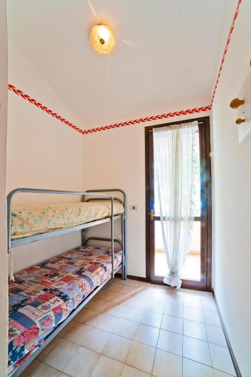 Residence Cinzia Pool Bibione Szoba fotó